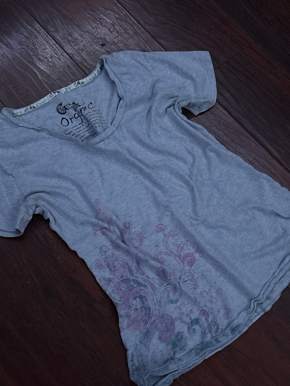 Green Apple Women’s Gray Organic Graphic Print Scoop Neck T-Shirt Size M